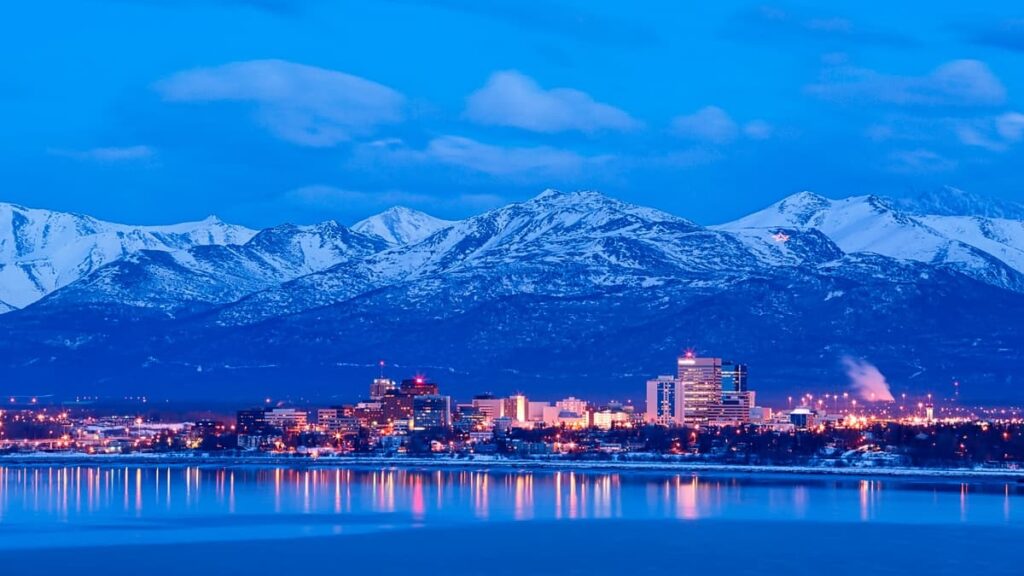 A view of a town in the state of Alaska