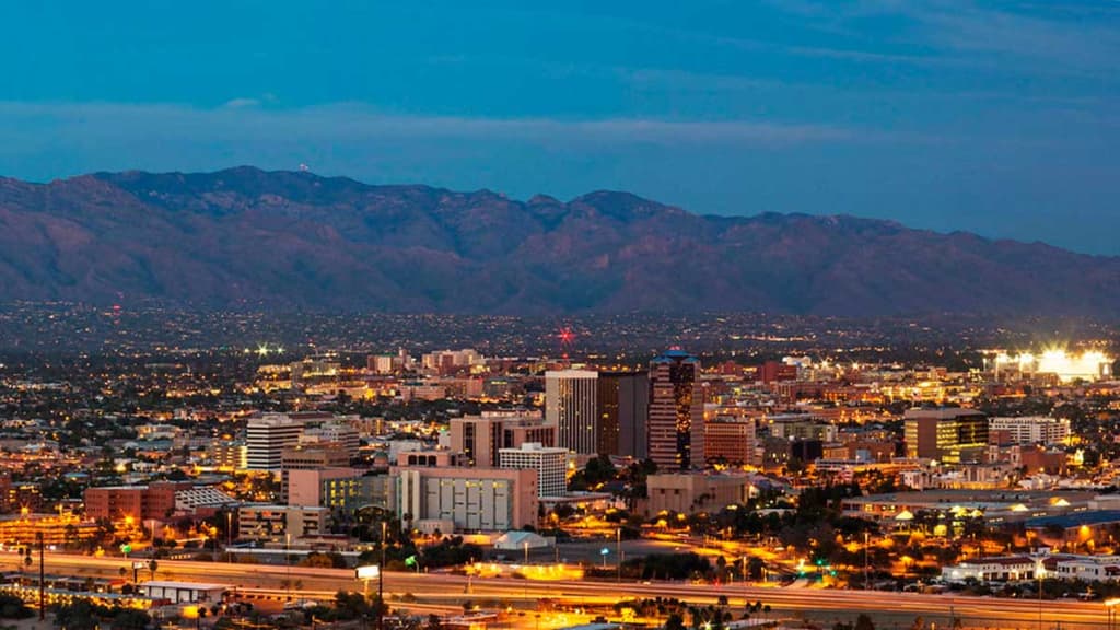 A view of a town in the state of Arizona